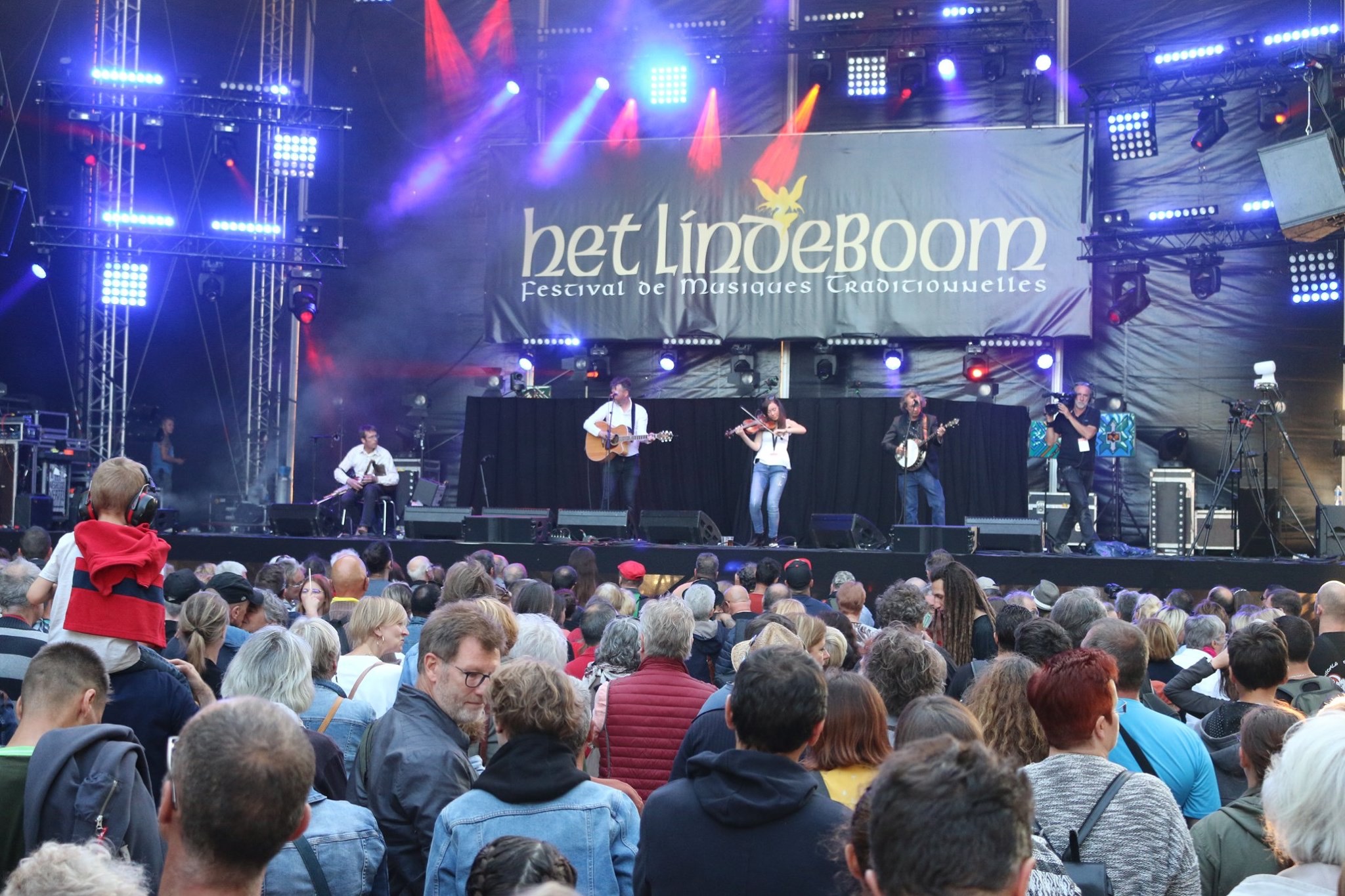 The Scope band members performing