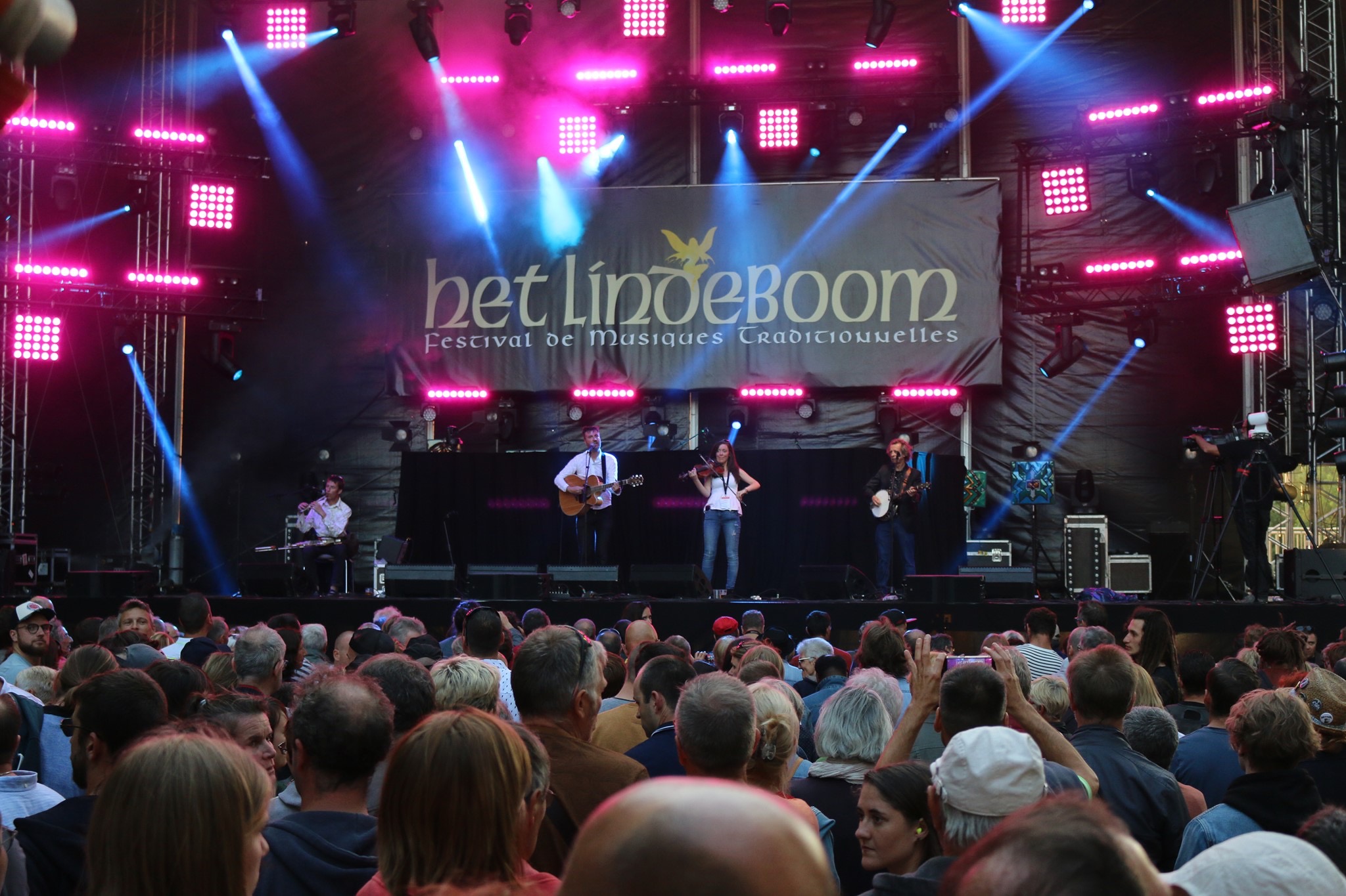 Billy Treacy performing Irish folk music